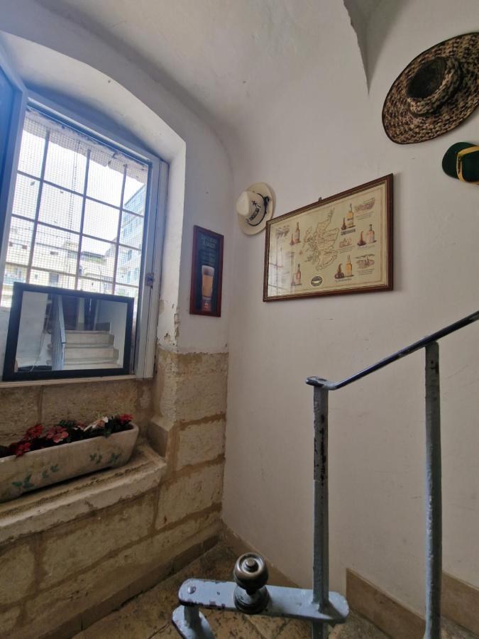 Visconti Loft House 164 Apartment Бари Екстериор снимка